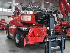 Телескопический погрузчик Manitou MRT 3255 2017 года б/у