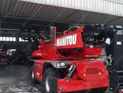 Телескопический погрузчик Manitou MRT 2470 2017 года б/у