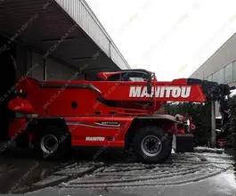 Телескопический погрузчик Manitou MRT 2470 2017 года б/у фото 5