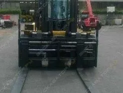 Вилочный погрузчик HYSTER H10.00XM 2002 года б/у фото 4