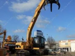 Экскаватор Caterpillar 320D 2007 года б/у