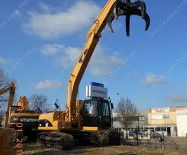 Экскаватор Caterpillar 320D 2007 года б/у