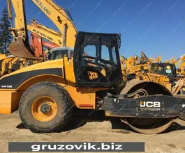 Дорожный каток JCB Vibromax VM 132D 2012 года б/у