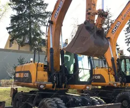 Экскаватор JCB JS 160W 2010 года б/у фото 3