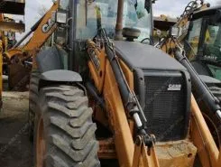 Экскаватор-погрузчик Case 695 ST 2012 года б/у
