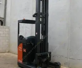 Вилочный погрузчик Linde R 14 2012 года б/у