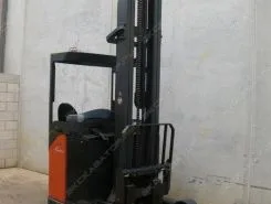 Вилочный погрузчик Linde R 14 S 2012 года б/у
