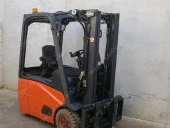 Вилочный погрузчик Linde E 14 386 2011 года б/у