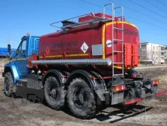 Автотопливозаправщик АТЗ   Урал Next  5557 2017 года б/у фото 5