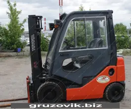 Вилочный погрузчик Toyota 32-8FG15 2011 года б/у