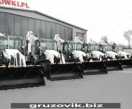 Экскаватор-погрузчик Terex TLB 890 2018 года б/у
