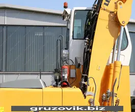 Экскаватор-погрузчик Liebherr A 904 Litronic 2011 года б/у