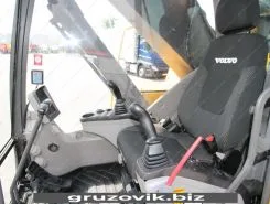 Экскаватор Volvo EC240C LR 2012 года б/у фото 3