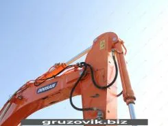 Экскаватор Doosan DX520LC 2013 года б/у
