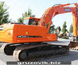 Экскаватор Doosan DX225LCA 2015 года б/у фото 3