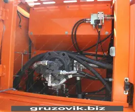 Экскаватор Doosan DX225LCA 2015 года б/у фото 4