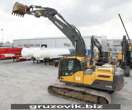 Экскаватор Volvo EC220D 2014 года б/у фото 3