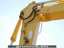 Экскаватор New Holland E385 2012 года б/у фото 4