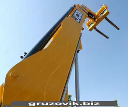 Телескопический погрузчик JCB LOADALL 535-125 2018 года б/у фото 3