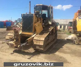 Бульдозер Caterpillar D6M 2000 года б/у