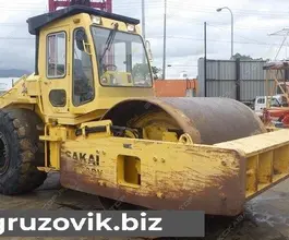 Дорожный каток Sakai SV900DV 2008 года б/у фото 2