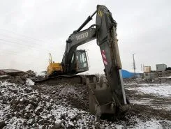 Экскаватор Volvo EC 240 2006 года б/у фото 5