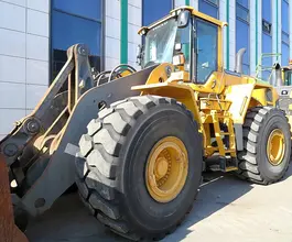 Фронтальный погрузчик Volvo L220 G 2014 года б/у фото 4