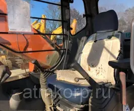 Экскаватор Hitachi ZX200LC 2002 года б/у фото 5