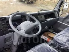 Изотермический фургон Mitsubishi FUSO 2018 года б/у фото 2