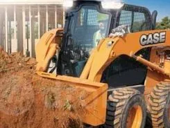 Фронтальный погрузчик Case SR220 2018 года б/у