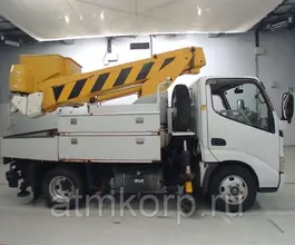 Автовышка Автовышка  Toyota Dyna 2003 года б/у
