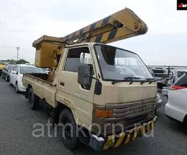 Автовышка Автовышка  Toyota Dyna 1990 года б/у