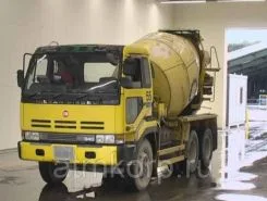 Бетоносмеситель Бетоносмеситель  Nissan Big Thumb 1992 года б/у