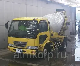 Бетоносмеситель Бетоносмеситель  Nissan Diesel Condor 2004 года б/у