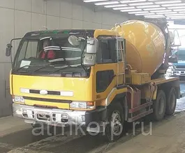 Бетоносмеситель Бетоносмеситель  Nissan Truck 2000 года б/у