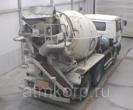 Бетоносмеситель Бетоносмеситель  Nissan UD 1996 года б/у фото 2