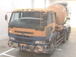 Бульдозер Nissan UD CW53XHH 2002 года б/у