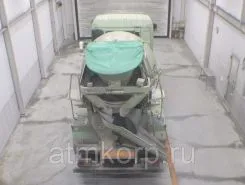 Бетоносмеситель Бетоносмеситель  Nissan UD 2006 года б/у фото 2