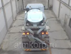 Бетоносмеситель Бетоносмеситель  Nissan UD 2005 года б/у фото 3