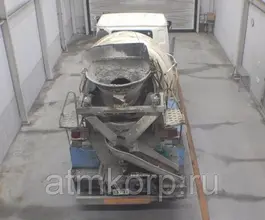 Бетоносмеситель Бетоносмеситель  Nissan UD 1994 года б/у фото 2