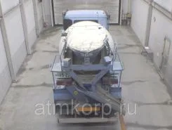 Бетоносмеситель Бетоносмеситель  Nissan UD 2003 года б/у фото 2