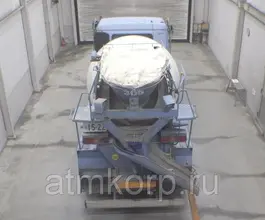 Бетоносмеситель Бетоносмеситель  Nissan UD 2003 года б/у фото 2