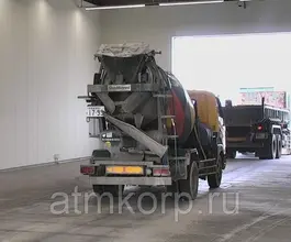 Автобетоносмеситель Mitsubishi Fuso FK72FZ г 2007 миксер ShinMaywa объем 6,3 .м. груз 8,08 тн пробег 275 т.км 2019 года б/у фото 3