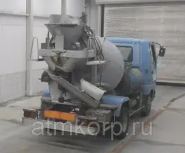 Автобетоносмеситель Mitsubishi Fuso кузов FK71R г 2006 миксер MR1640 грузопод 3,83 тн пробег 220 402 км 2019 года б/у фото 3