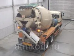 Бетоносмеситель Бетоносмеситель  Mitsubishi FUSO 2003 года б/у фото 2
