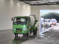 Бетоносмеситель Бетоносмеситель  Mitsubishi FUSO 2002 года б/у
