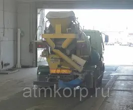 Бетоносмеситель Бетоносмеситель  Mitsubishi FUSO 2003 года б/у фото 2