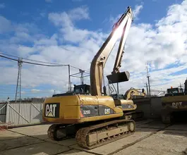 Экскаватор Caterpillar 320 D 2012 года б/у фото 3