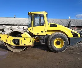 Дорожный каток Bomag BW 213 DH-4 2010 года б/у фото 5