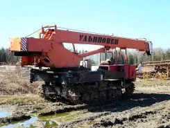 Гусеничный кран Ульяновец МКТ - 25.9 2012 года б/у фото 5